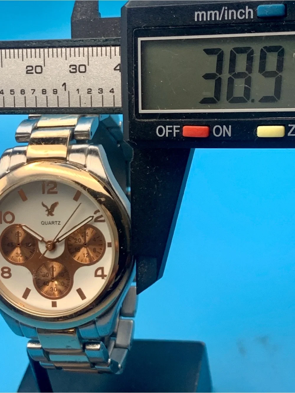 AMERICAN EAGLE Men’s Women’s Unisex Wristwatch Faux Subdials Working New Battery